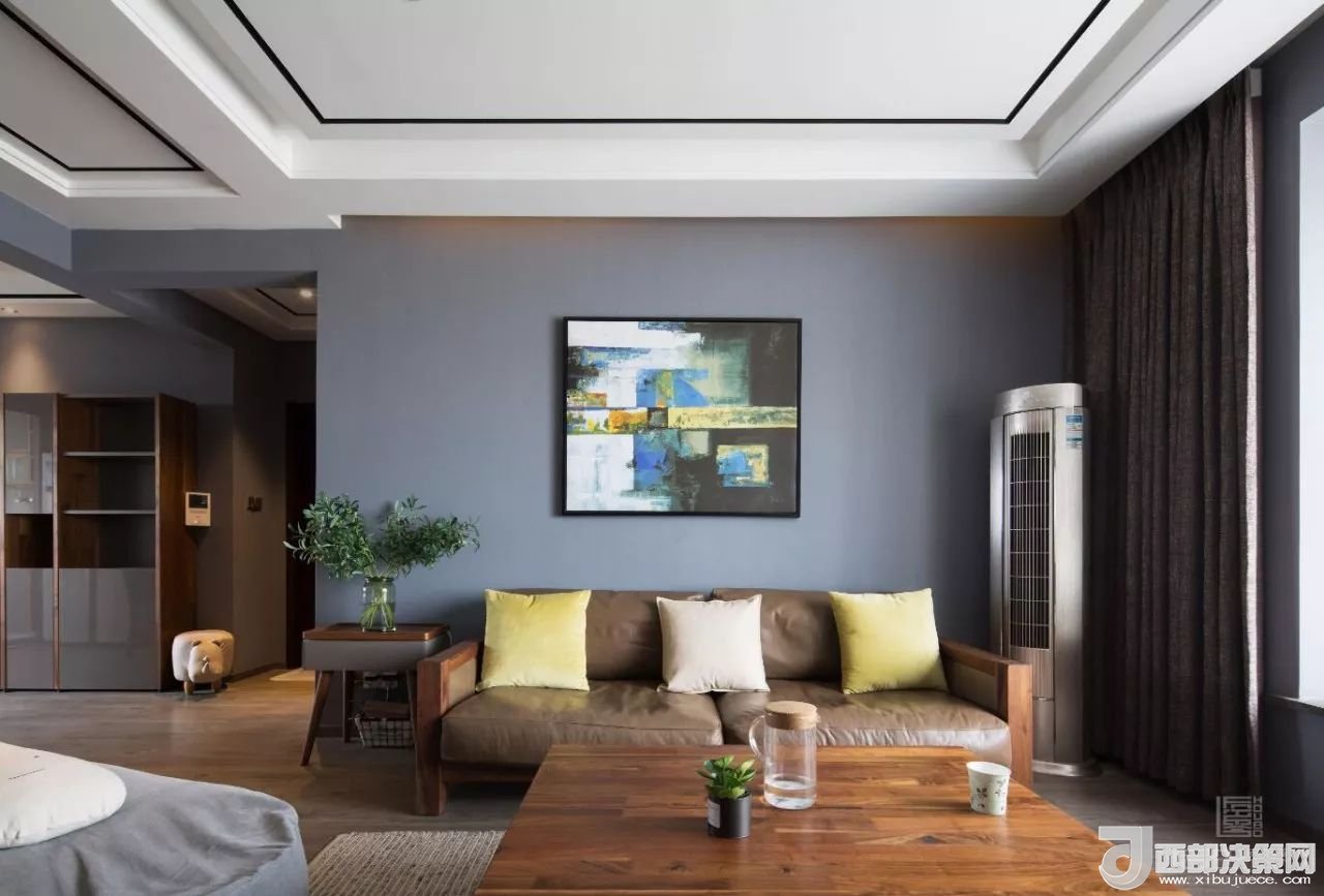 沙發(fā)背景墻選對裝飾畫，才能美了整個客廳空間！