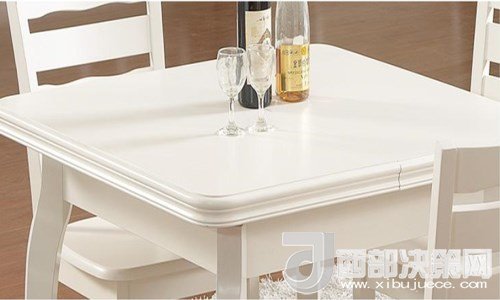 喜歡白色餐桌 但椅子該如何搭配？