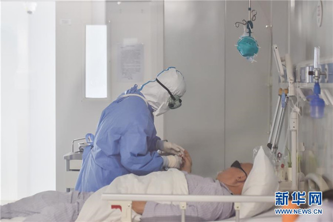 （新華全媒頭條·圖文互動(dòng)）（12）首都再戰(zhàn)“疫”，難忘40天——寫(xiě)在北京應(yīng)急響應(yīng)級(jí)別降級(jí)之際 