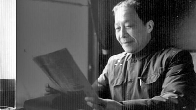 舍我其誰報國志，碧血丹心愛國情